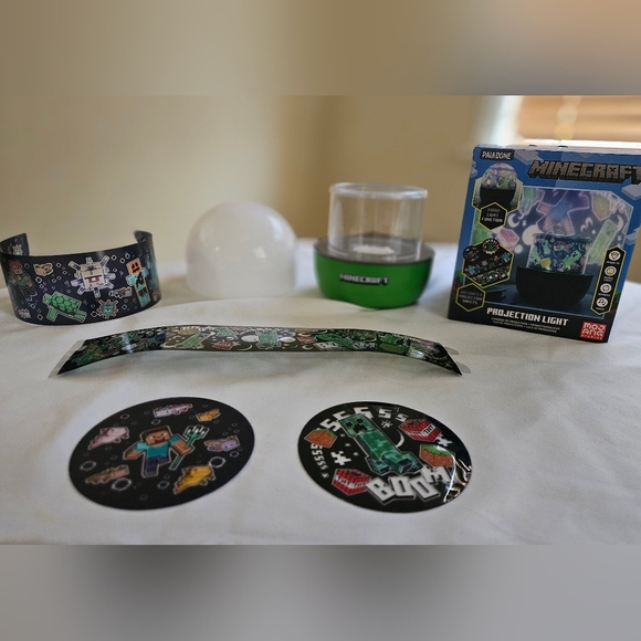 Minecraft Projection Light - Picture 5 of 7